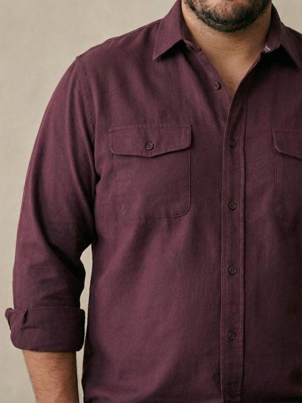 Double Pocket Poplin Solid Shirt in Wine