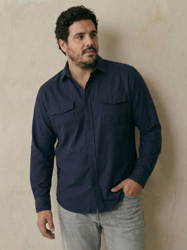 Double Pocket Poplin Solid Shirt in Navy Blue