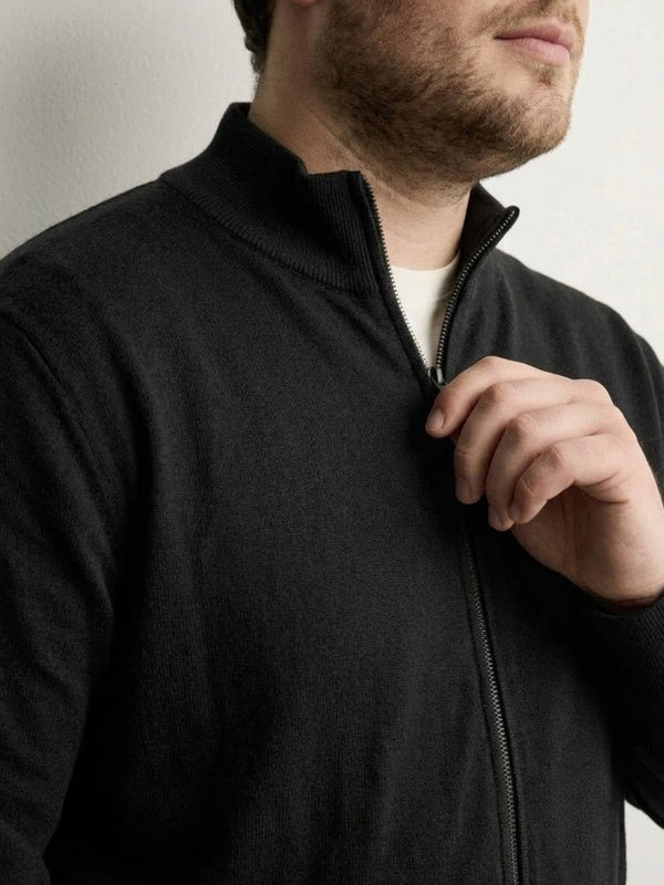 Full Zip Fleece Jacket in Black