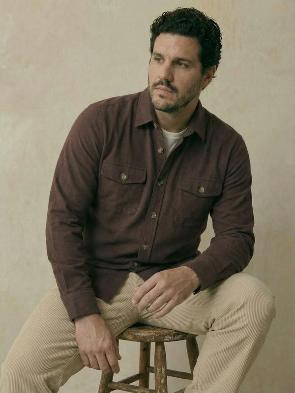 Double Pocket Poplin Solid Shirt in Brown
