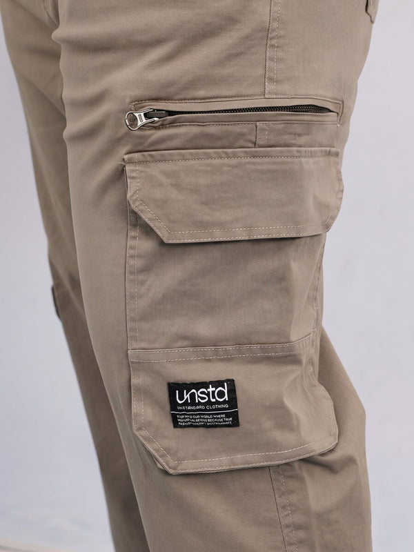 6 Pocket Zipper Cotton Stretch Cargo in Brown