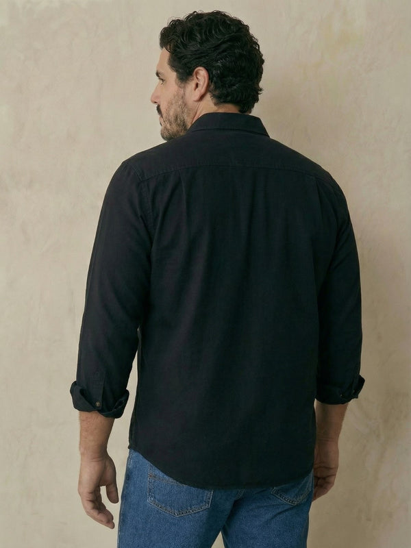 Double Pocket Poplin Solid Shirt in Black