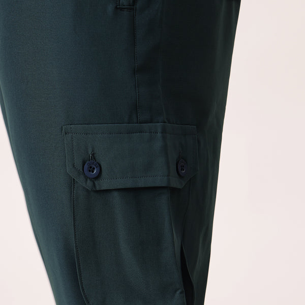 6 Pocket Relax Fit Cargo in Air Force