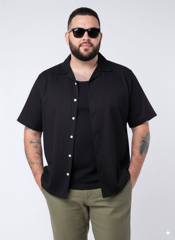 Solid Cuban Collar Shirt in Black