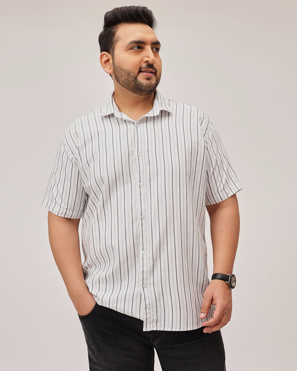 White stripe half sleeves plus size shirt